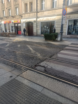 Zdjęcie 1 przedstawia problem zgłoszony w tym alercie