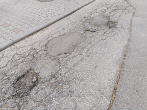 Zdjęcie 2 przedstawia problem zgłoszony w tym alercie