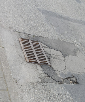 Zdjęcie 2 przedstawia problem zgłoszony w tym alercie