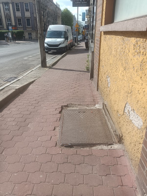 Zdjęcie 1 przedstawia problem zgłoszony w tym alercie