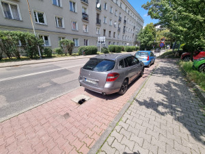 Zdjęcie 2 przedstawia problem zgłoszony w tym alercie