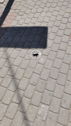 Zdjęcie 2 przedstawia problem zgłoszony w tym alercie