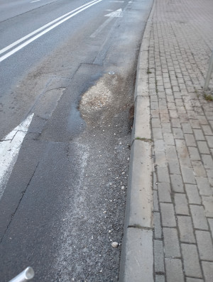 Zdjęcie 1 przedstawia problem zgłoszony w tym alercie