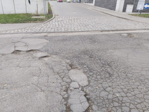 Zdjęcie 5 przedstawia problem zgłoszony w tym alercie