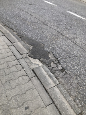 Zdjęcie 1 przedstawia problem zgłoszony w tym alercie