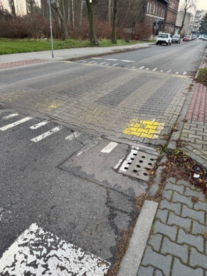 Zdjęcie 2 przedstawia problem zgłoszony w tym alercie
