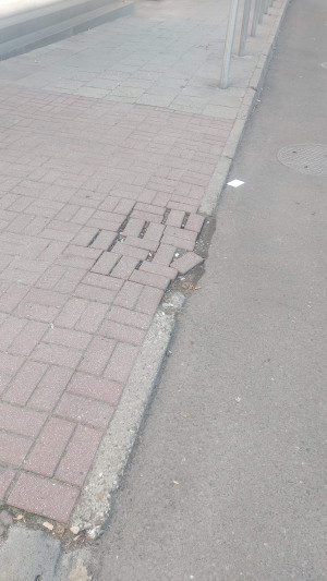 Zdjęcie 3 przedstawia problem zgłoszony w tym alercie