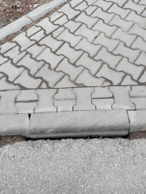 Zdjęcie 3 przedstawia problem zgłoszony w tym alercie