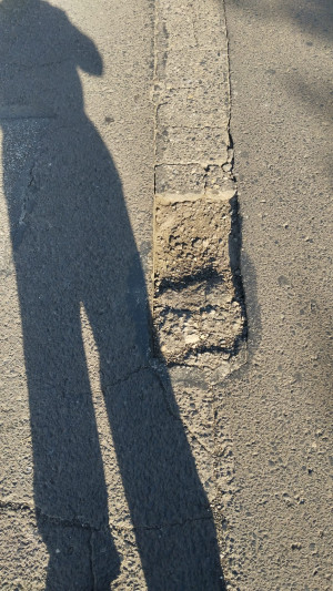 Zdjęcie 2 przedstawia problem zgłoszony w tym alercie