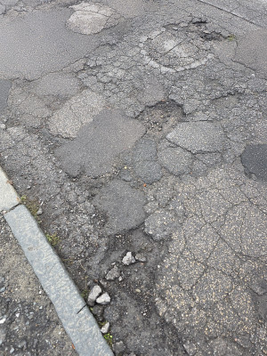 Zdjęcie 2 przedstawia problem zgłoszony w tym alercie