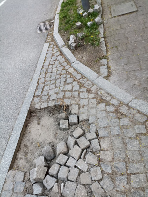 Zdjęcie 2 przedstawia problem zgłoszony w tym alercie