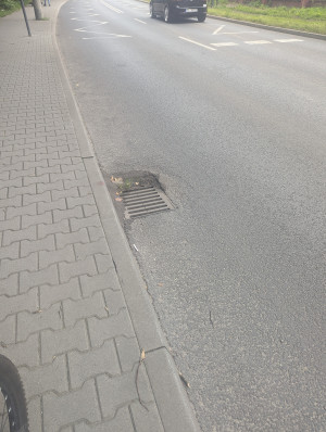 Zdjęcie 1 przedstawia problem zgłoszony w tym alercie