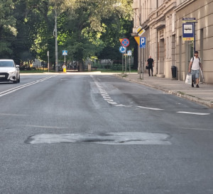 Zdjęcie 2 przedstawia problem zgłoszony w tym alercie