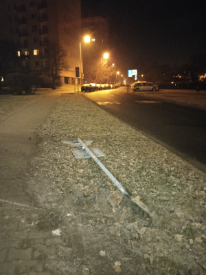 Zdjęcie 1 przedstawia problem zgłoszony w tym alercie