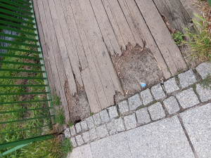 Zdjęcie 1 przedstawia problem zgłoszony w tym alercie