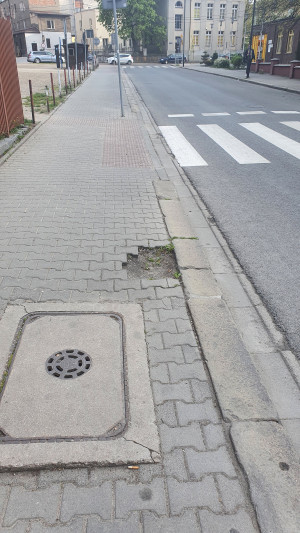 Zdjęcie 1 przedstawia problem zgłoszony w tym alercie