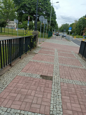 Zdjęcie 2 przedstawia problem zgłoszony w tym alercie