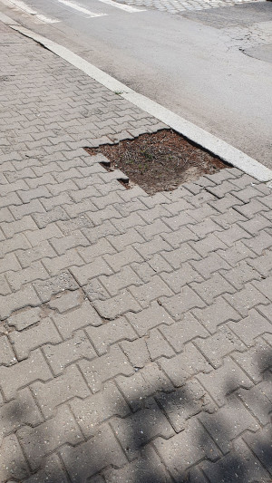 Zdjęcie 1 przedstawia problem zgłoszony w tym alercie
