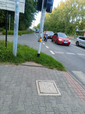 Zdjęcie 2 przedstawia problem zgłoszony w tym alercie