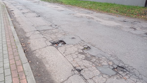 Zdjęcie 2 przedstawia problem zgłoszony w tym alercie
