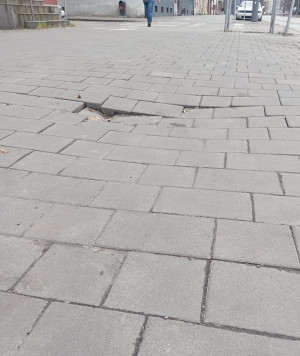Zdjęcie 2 przedstawia problem zgłoszony w tym alercie