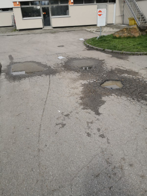 Zdjęcie 1 przedstawia problem zgłoszony w tym alercie