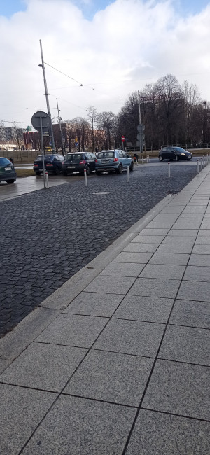 Zdjęcie 5 przedstawia problem zgłoszony w tym alercie