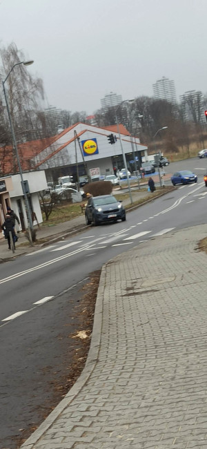 Zdjęcie 1 przedstawia problem zgłoszony w tym alercie