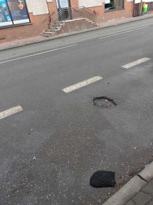 Zdjęcie 1 przedstawia problem zgłoszony w tym alercie