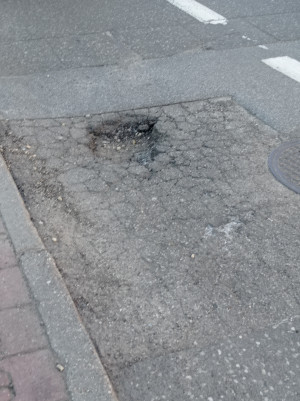 Zdjęcie 1 przedstawia problem zgłoszony w tym alercie
