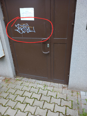 Zdjęcie 3 przedstawia problem zgłoszony w tym alercie