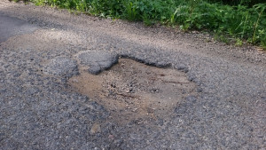 Zdjęcie 1 przedstawia problem zgłoszony w tym alercie