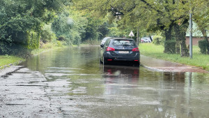 Zdjęcie 1 przedstawia problem zgłoszony w tym alercie