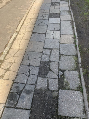 Zdjęcie 4 przedstawia problem zgłoszony w tym alercie