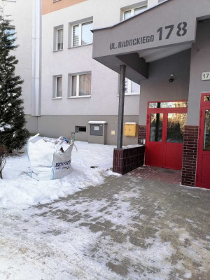 Zdjęcie 1 przedstawia problem zgłoszony w tym alercie