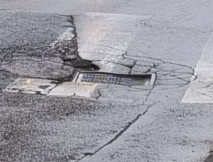Zdjęcie 1 przedstawia problem zgłoszony w tym alercie