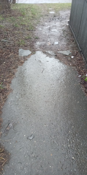 Zdjęcie 2 przedstawia problem zgłoszony w tym alercie