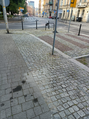 Zdjęcie 2 przedstawia problem zgłoszony w tym alercie