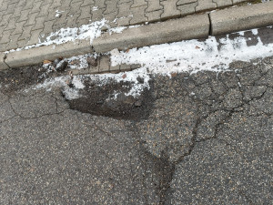 Zdjęcie 2 przedstawia problem zgłoszony w tym alercie