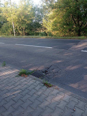 Zdjęcie 1 przedstawia problem zgłoszony w tym alercie