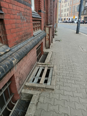 Zdjęcie 1 przedstawia problem zgłoszony w tym alercie