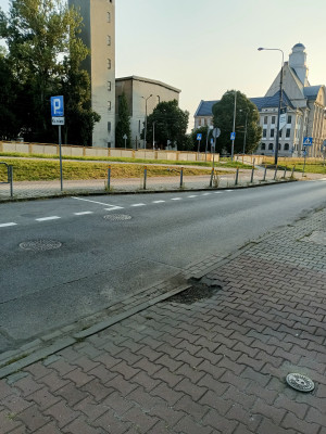 Zdjęcie 1 przedstawia problem zgłoszony w tym alercie