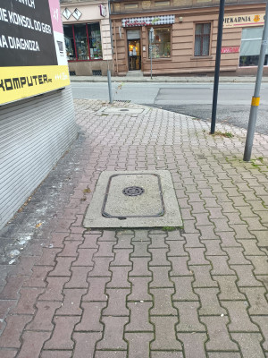 Zdjęcie 1 przedstawia problem zgłoszony w tym alercie