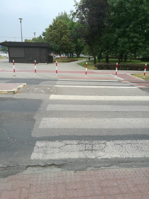Zdjęcie 1 przedstawia problem zgłoszony w tym alercie