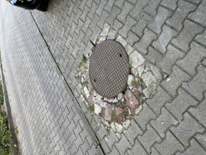 Zdjęcie 1 przedstawia problem zgłoszony w tym alercie