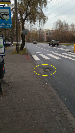 Zdjęcie 2 przedstawia problem zgłoszony w tym alercie