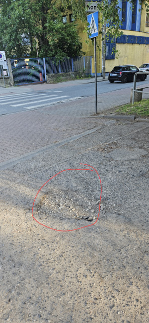 Zdjęcie 5 przedstawia problem zgłoszony w tym alercie