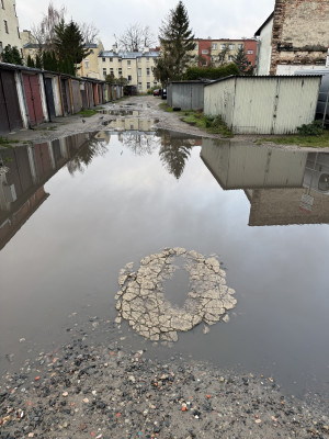 Zdjęcie 1 przedstawia problem zgłoszony w tym alercie