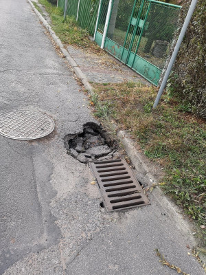 Zdjęcie 1 przedstawia problem zgłoszony w tym alercie
