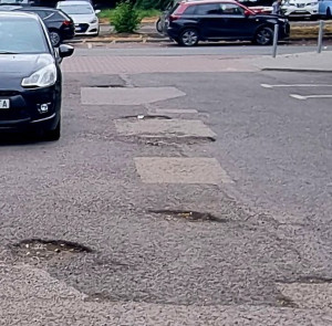 Zdjęcie 3 przedstawia problem zgłoszony w tym alercie